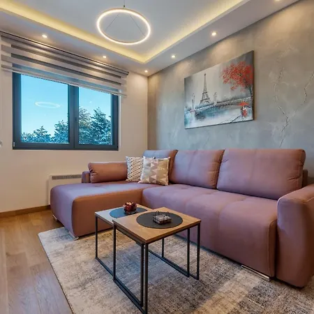 Mount La Boheme זלאטיבור