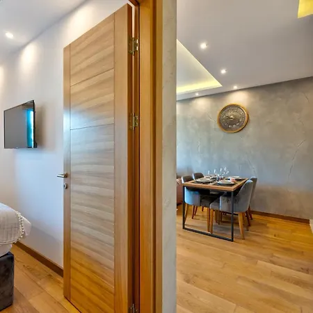 Apartment Mount La Boheme Zlatibor