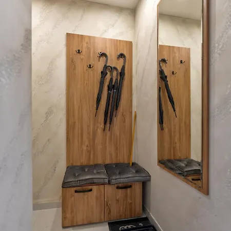 דירה Mount La Boheme