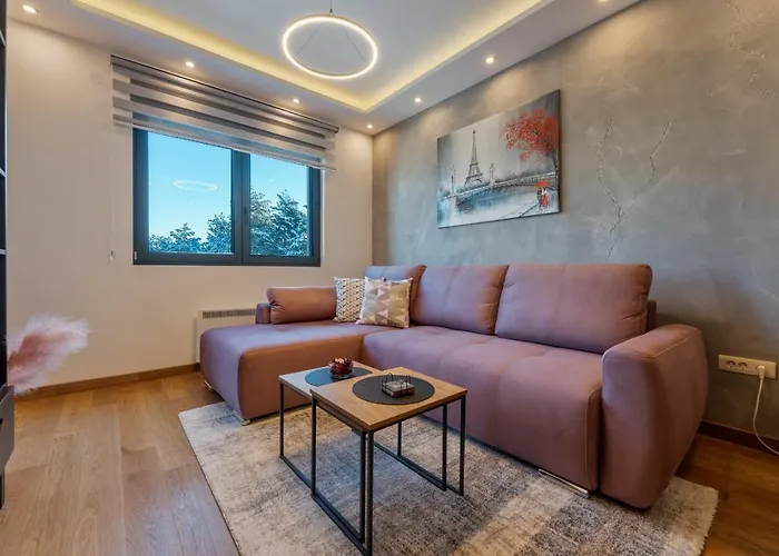 Mount La Boheme زلاتيبور