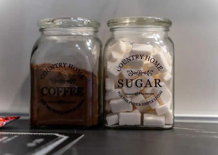 Mount La Boheme شقة *